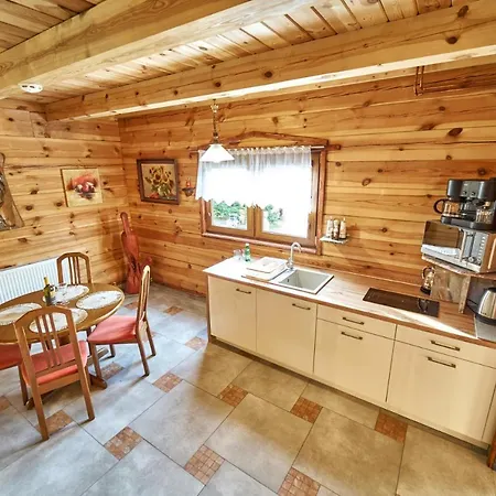 Marel-domek Eva - Zdroj Centrum